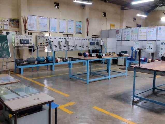 Advanced Electrician Lab Developed By BS6 Auto India (15)