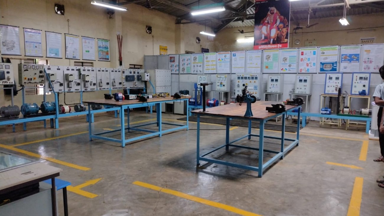 Advanced Electrician Lab Developed By BS6 Auto India (17)